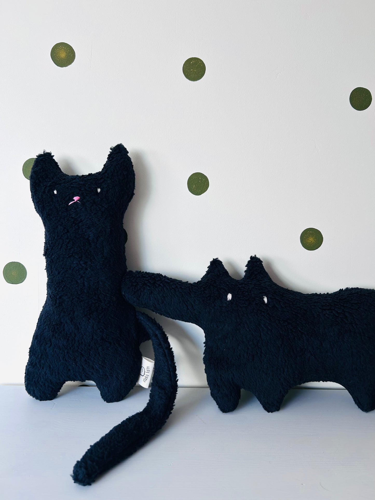 Kuscheltier schwarzer Wolf Wolfgang Bio Baumwolle