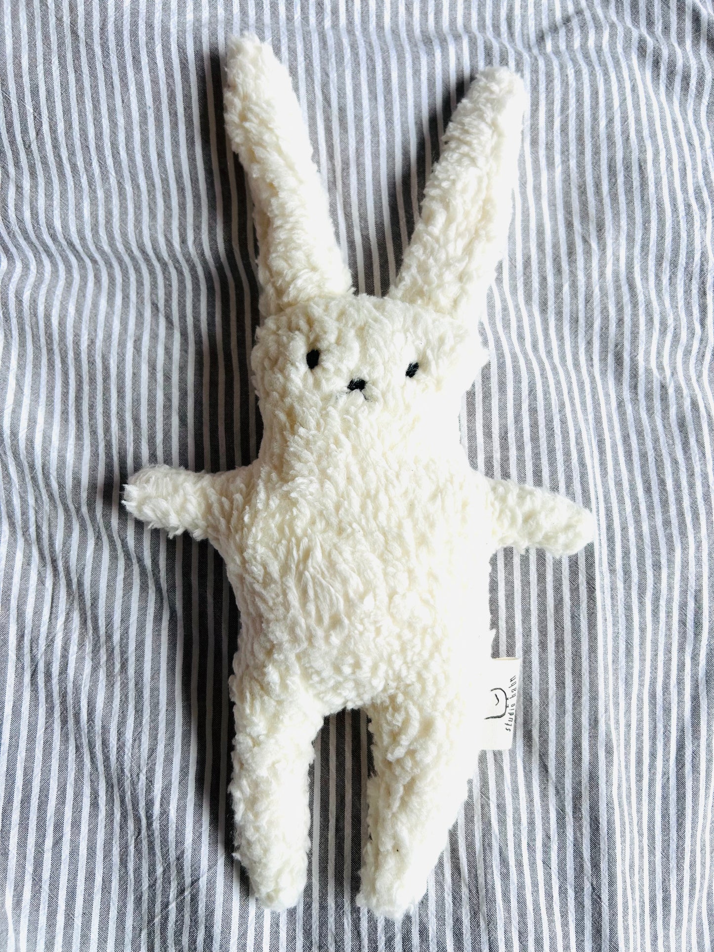 Kuscheltier Hase Rambo