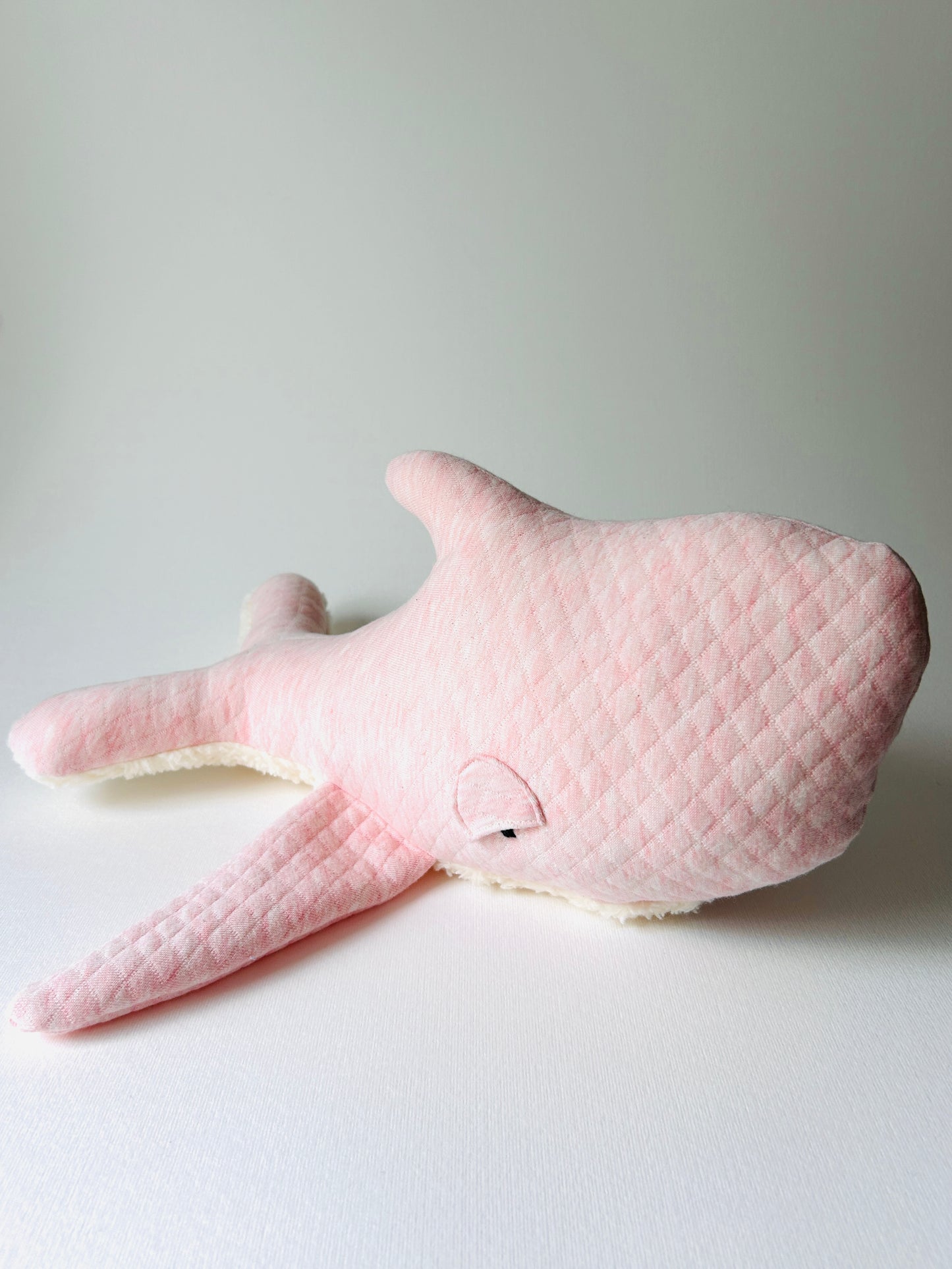 Rosi – Kuscheltier Wal