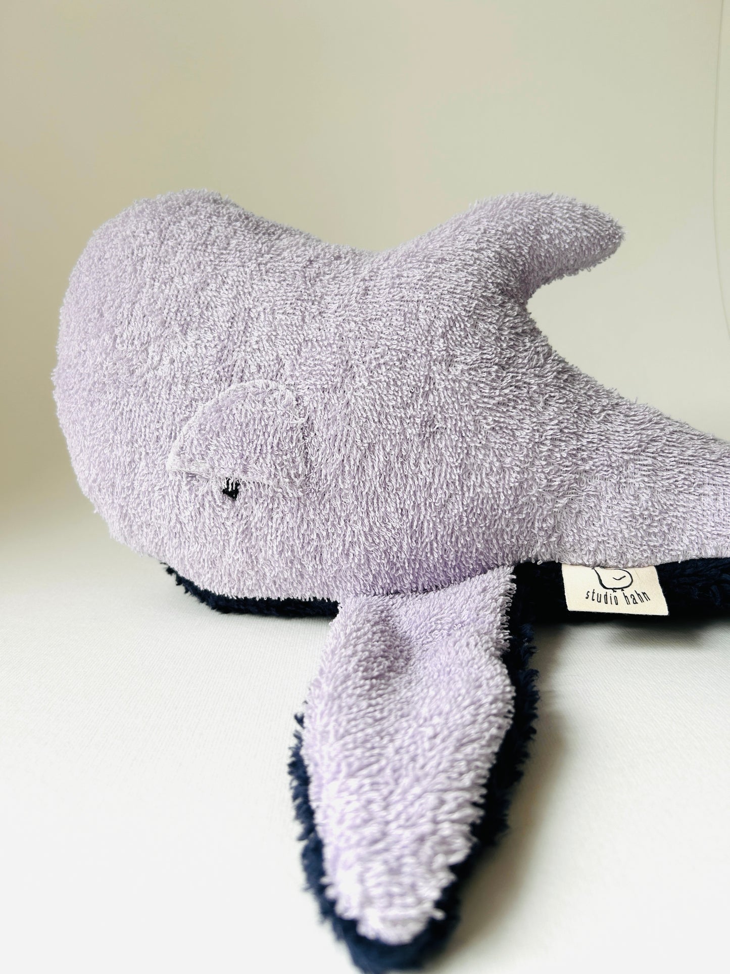Lui – Kuscheltier Wal